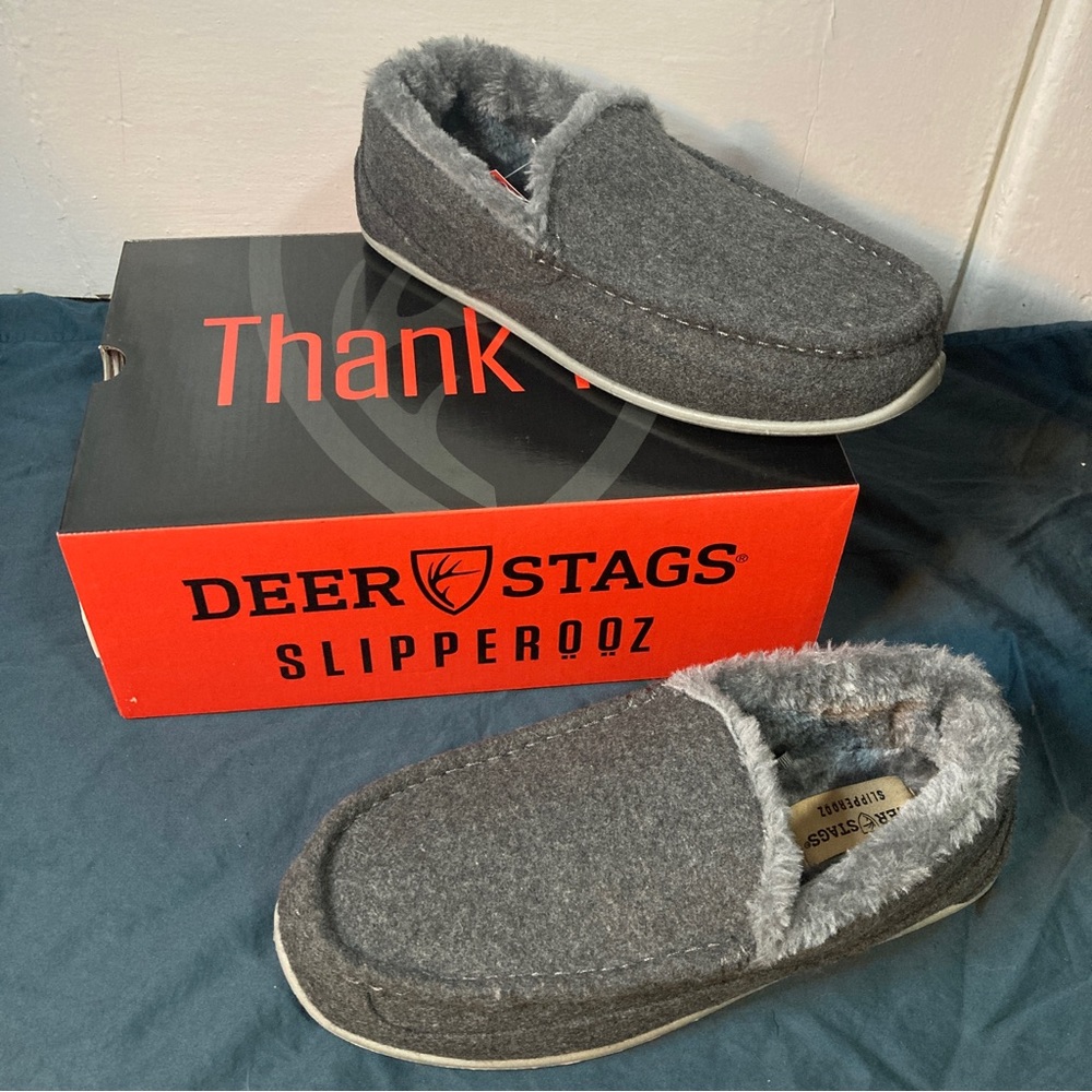 NWT- Deer Stags Slipperooz Dark Grey 8M